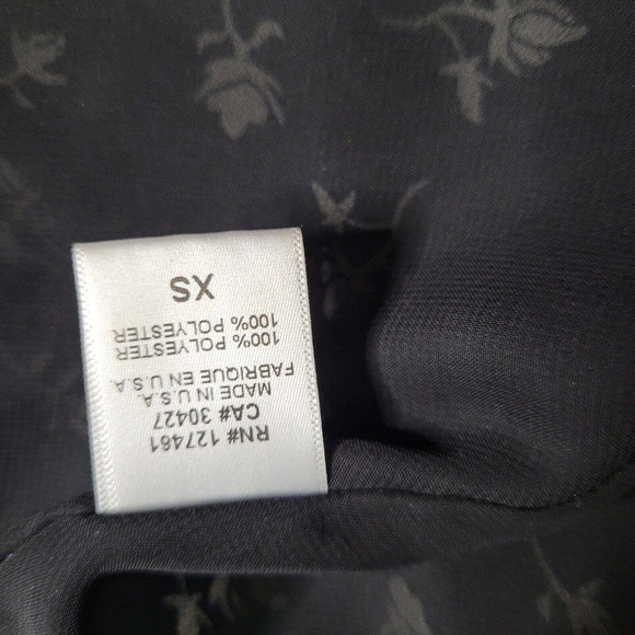 WILDFOX Women's Floral Wrap Maxi Dress Flutter Sleeves Black White Size XS - Picture 8 of 8